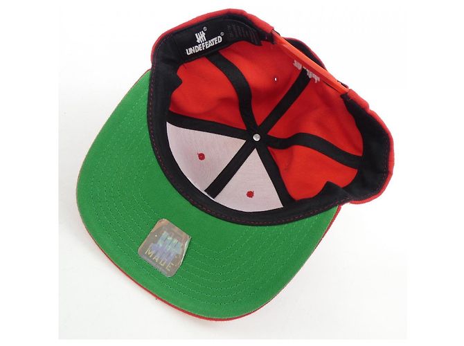 Autre Marque Cappellino Undefeated Rosso - vista 5