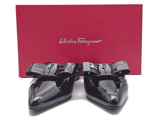 Salvatore Ferragamo Patent Bow Viva Mule Schwarz - Ansicht 7
