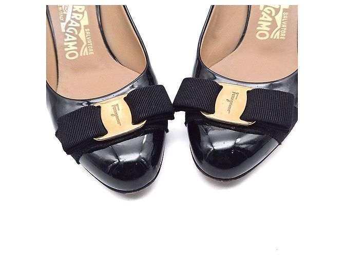 Salvatore Ferragamo Décolleté in vernice Nero - vista 4