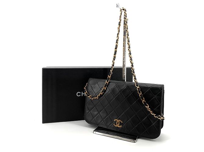 Balenciaga Borsa a tracolla con patta in agnello matelassé classico Nero - vista 10
