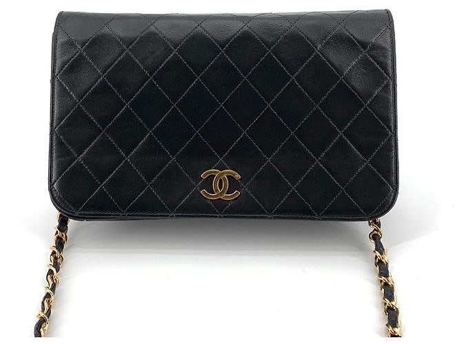 Balenciaga Borsa a tracolla con patta in agnello matelassé classico Nero - vista 12