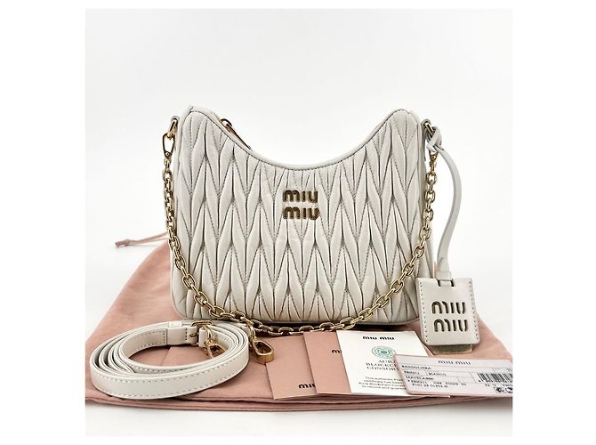 Miu Miu Borsa a tracolla Hobo con catena in Nappa Crossbody Bianco - vista 9