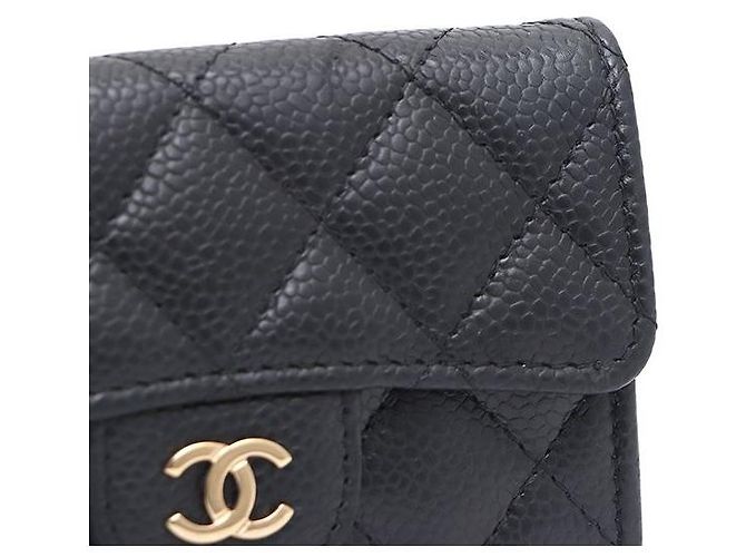 Chanel Tarjetero Classic Black Caviar Gold CC Negro - vista 4