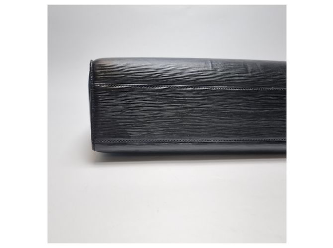 Louis Vuitton Portadocumenti Épi Sorbonne Nero Unisex (Top Grade, Valigetta, Modello Raro) - vista 15