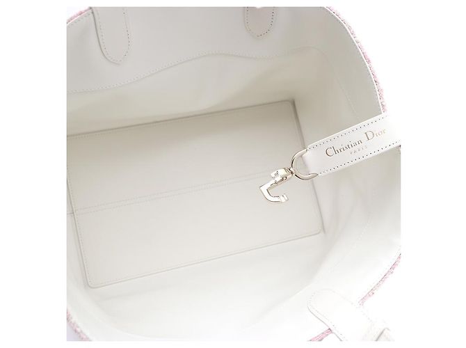 Dior Borsa Tote in Tweed Rosa Medio e Cannage Bianco a Spalla - vista 17