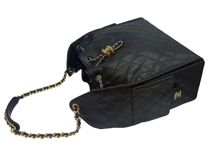 Chanel Borsa a tracolla media in caviar nero - vista 7