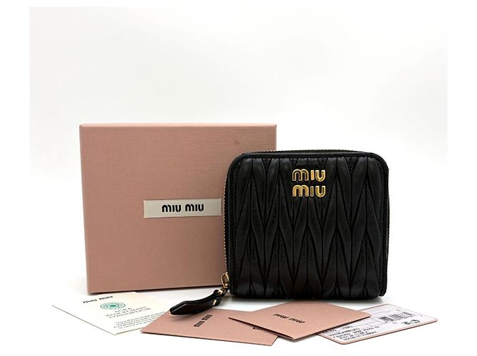 Miu Miu Cartera con cremallera acolchada negra Negro - vista 13