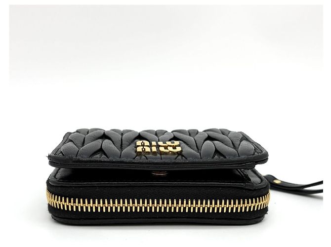 Miu Miu Cartera con cremallera acolchada negra Negro - vista 8