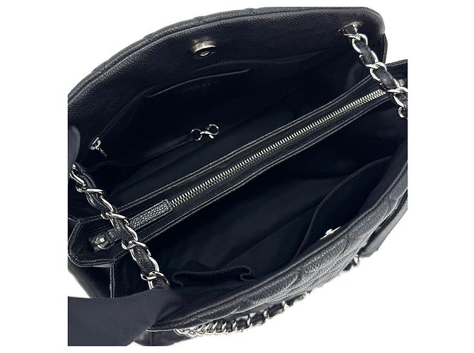 Chanel Borsa Bowling Mademoiselle in Caviar Nero - vista 12