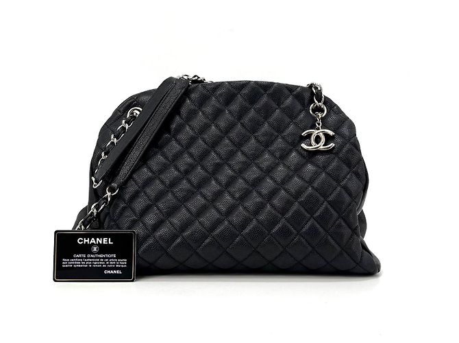Chanel Borsa Bowling Mademoiselle in Caviar Nero - vista 14