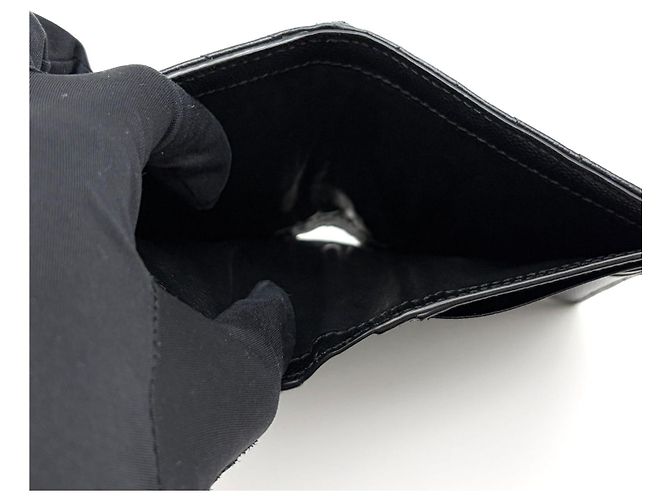 Saint Laurent Portafoglio Compatto Monogram Matelassé Nero - vista 11
