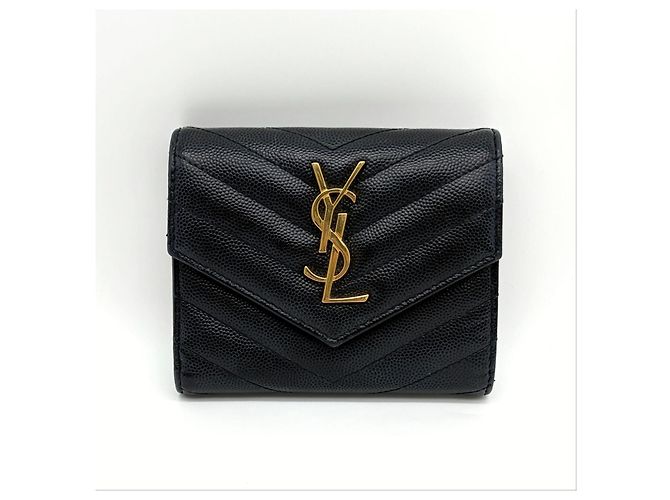 Saint Laurent Portafoglio Compatto Monogram Matelassé Nero - vista 13