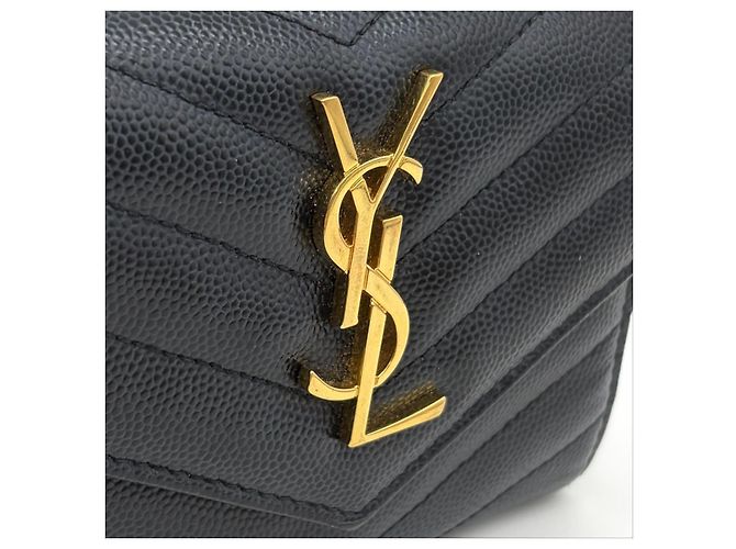 Saint Laurent Portafoglio Compatto Monogram Matelassé Nero - vista 16
