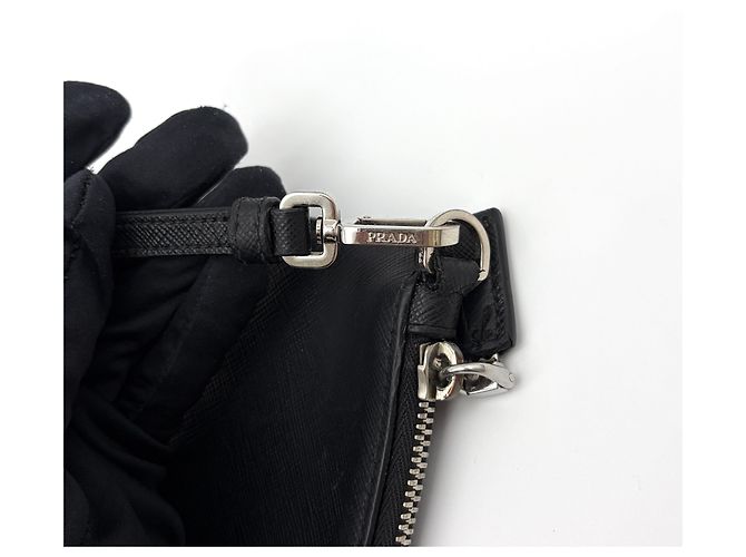 Prada Clutch Saffiano Triangle Logo Nero - vista 22