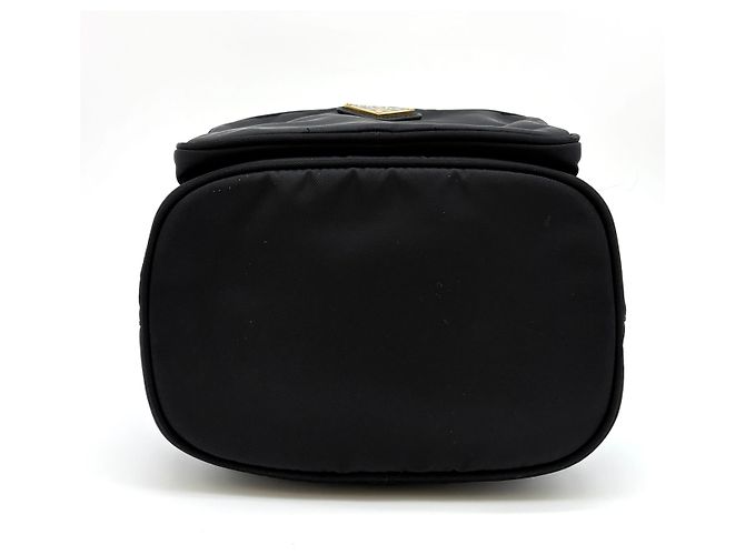 Prada Borsa bucket in nylon con logo triangolo nero - vista 25