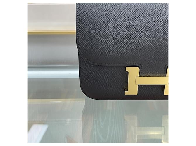 Hermès Constances Mini Epsom Nero con Stampatura Oro - vista 4