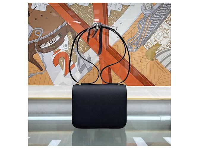 Hermès Constances Mini Epsom Nero con Stampatura Oro - vista 6