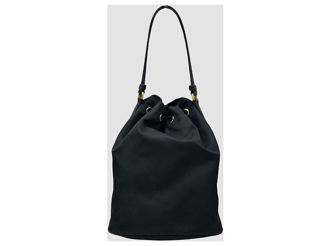 Prada Borsa a secchiello in Re-Nylon nera con finiture dorate Nero - vista 8