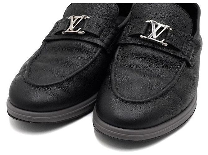 Louis Vuitton Mocassini Estate in pelle nera con logo argento da uomo Nero - vista 5