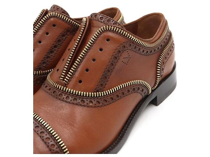 Louis Vuitton Mocassini Oxford in pelle marrone da donna - vista 5