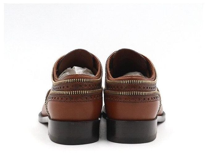 Louis Vuitton Mocassini Oxford in pelle marrone da donna - vista 6