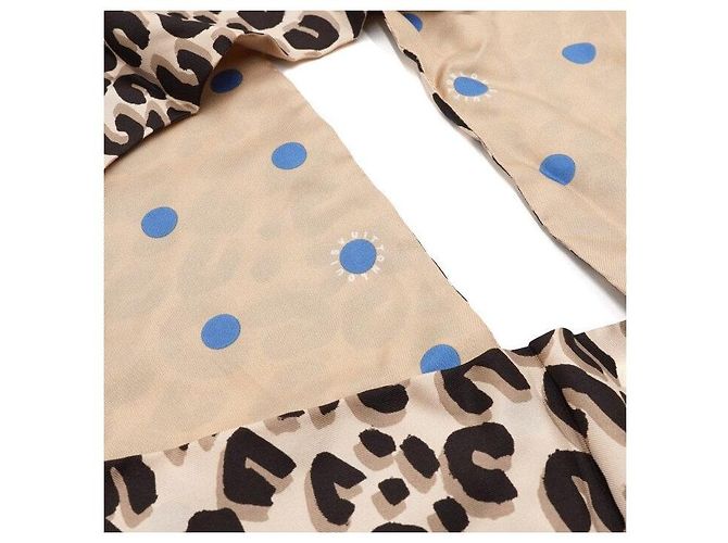 Louis Vuitton Cachecol Snood de seda com estampa de leopardo e bolinhas - vista 2