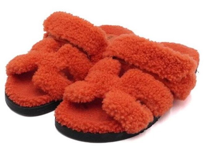 Hermès Sandali e pantofole Cifre in shearling da donna - vista 3