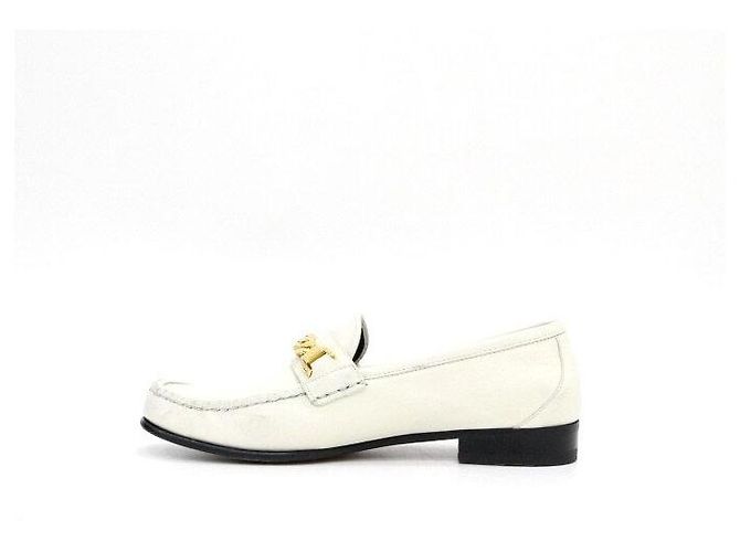 Gucci Mocassini da donna in pelle bianca con catena Bianco - vista 4