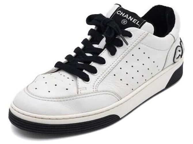 Chanel Sneakers bianche con lacci da uomo Rosso - vista 2