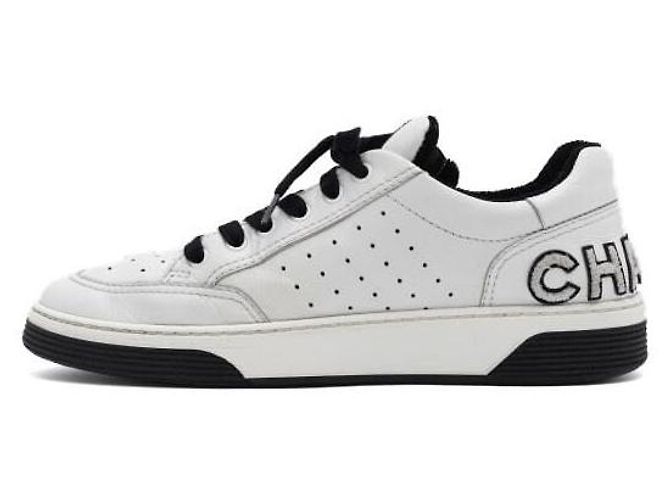 Chanel Sneakers bianche con lacci da uomo Rosso - vista 4