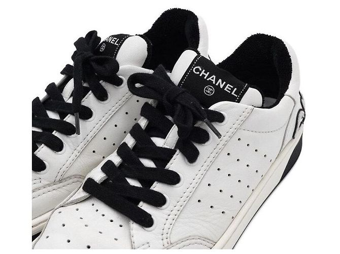 Chanel Sneakers bianche con lacci da uomo Rosso - vista 5