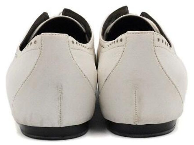 Hermès Scarpe stringate wingtip da donna in pelle bianca Bianco - vista 7