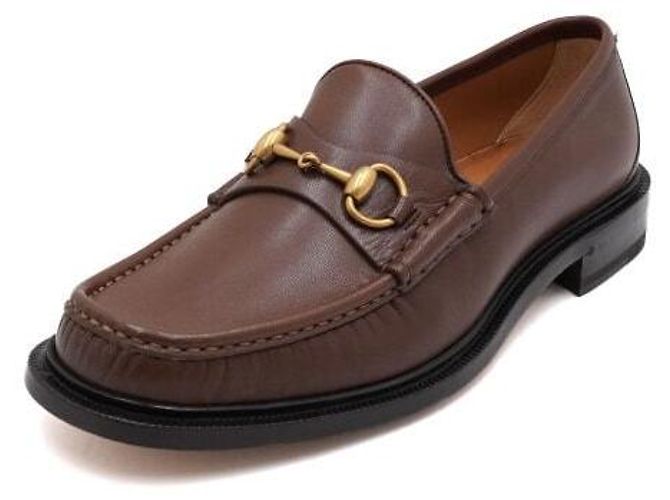 Gucci Mocasines para hombre en cuero marrón con hebilla horsebit - vista 2