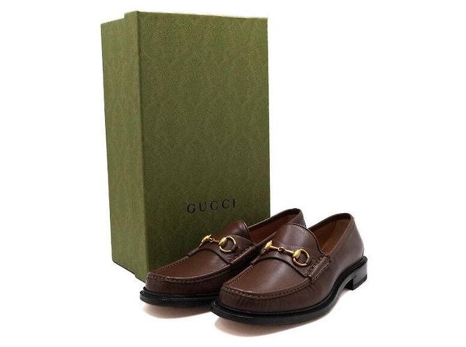 Gucci Mocasines para hombre en cuero marrón con hebilla horsebit - vista 8