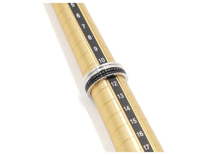 Boucheron Aliança Quattro Black Edition Large em Ouro Branco - vista 3