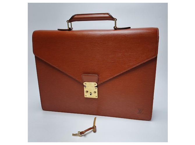 Louis Vuitton Serviette Epi Marron - vue 3