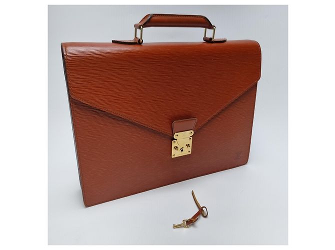 Louis Vuitton Serviette Epi Marron - vue 5