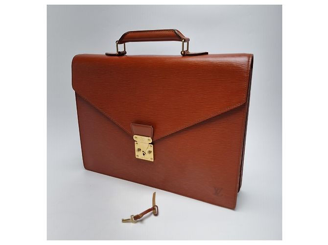 Louis Vuitton Serviette Epi Marron - vue 6