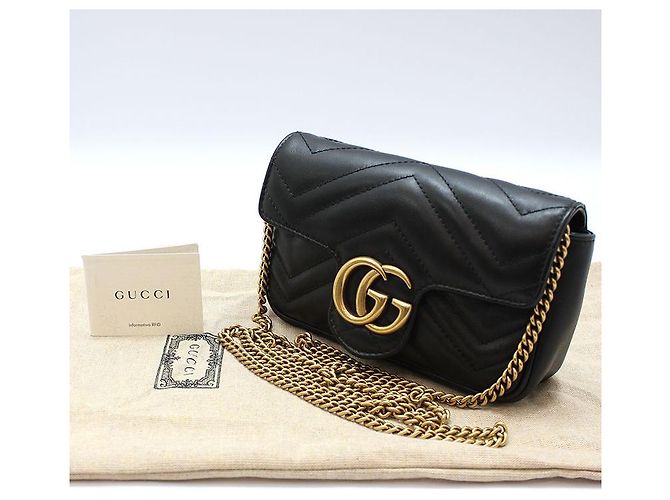 Gucci Borsa a tracolla Super Mini GG Marmont trapuntata nera Nero - vista 2