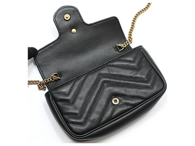 Gucci Borsa a tracolla Super Mini GG Marmont trapuntata nera Nero - vista 6