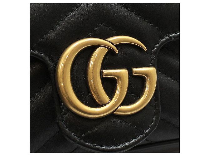 Gucci Borsa a tracolla Super Mini GG Marmont trapuntata nera Nero - vista 8