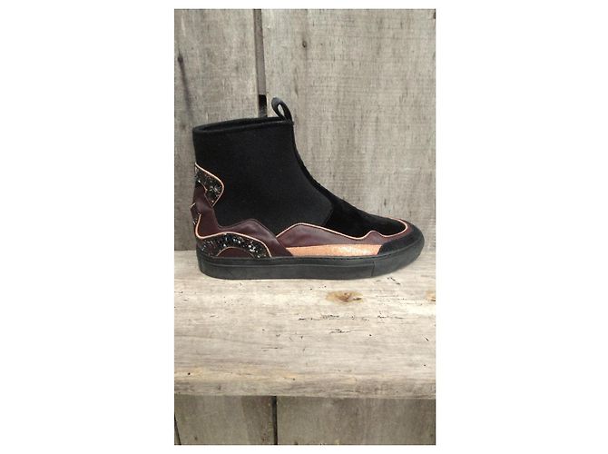 Dries Van Noten Stiefel aus Leder und Samt Braun Schwarz - Ansicht 8