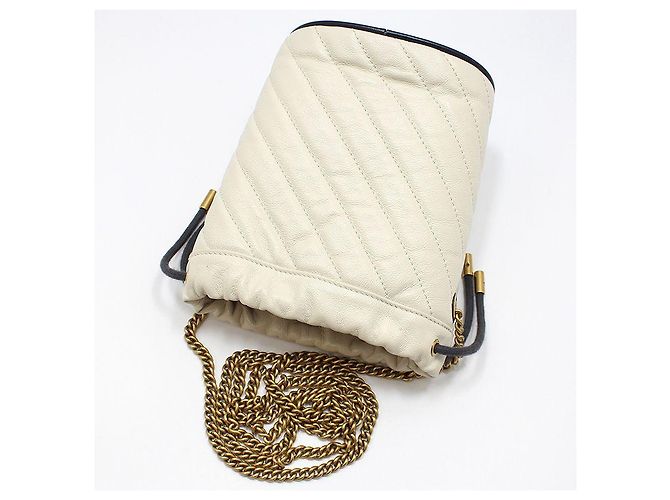 Gucci Borsa a tracolla mini bucket rotonda GG Marmont Bianco - vista 4