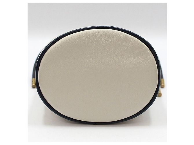 Gucci Borsa a tracolla mini bucket rotonda GG Marmont Bianco - vista 5