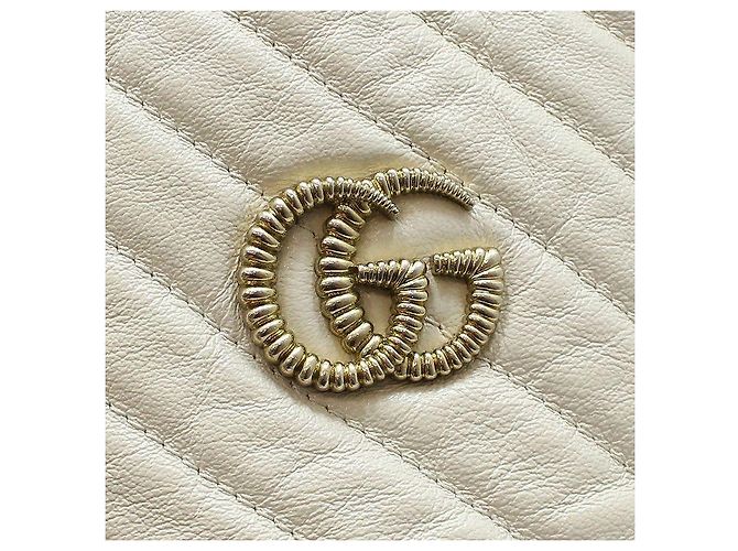 Gucci Borsa a tracolla mini bucket rotonda GG Marmont Bianco - vista 8