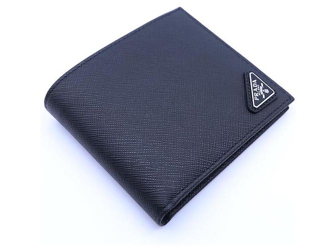 Prada Saffiano Bi-Fold Wallet QHH Black - view 2
