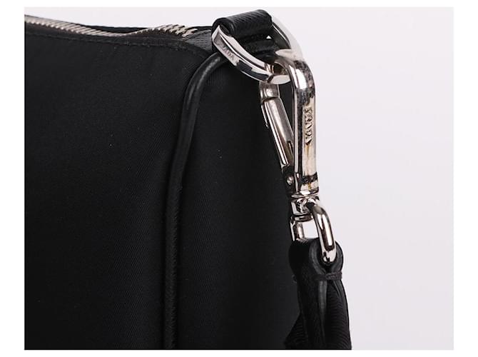 Prada Borsa a tracolla Tessuto Triangle Logo Multi-Strap Nero - vista 8