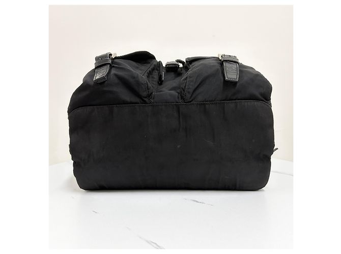 Prada Zaino in Nylon Triangle Logo Medium Nero - vista 9