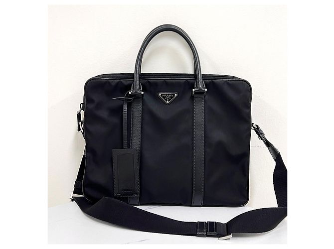Prada Sac porte-documents cabas en nylon Saffiano noir - vue 2