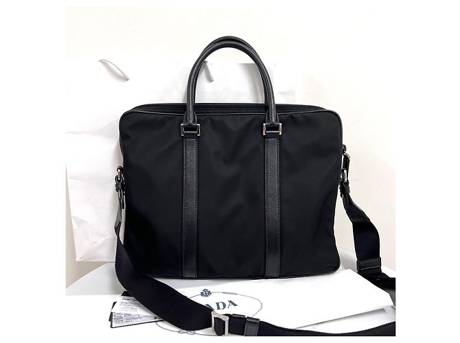 Prada Sac porte-documents cabas en nylon Saffiano noir - vue 4